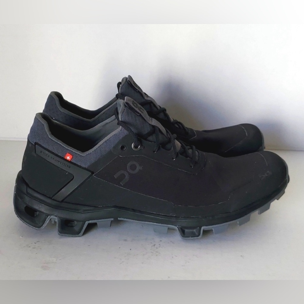 On Cloud Cloudventure Peak Lightweight Water Repe… - image 2